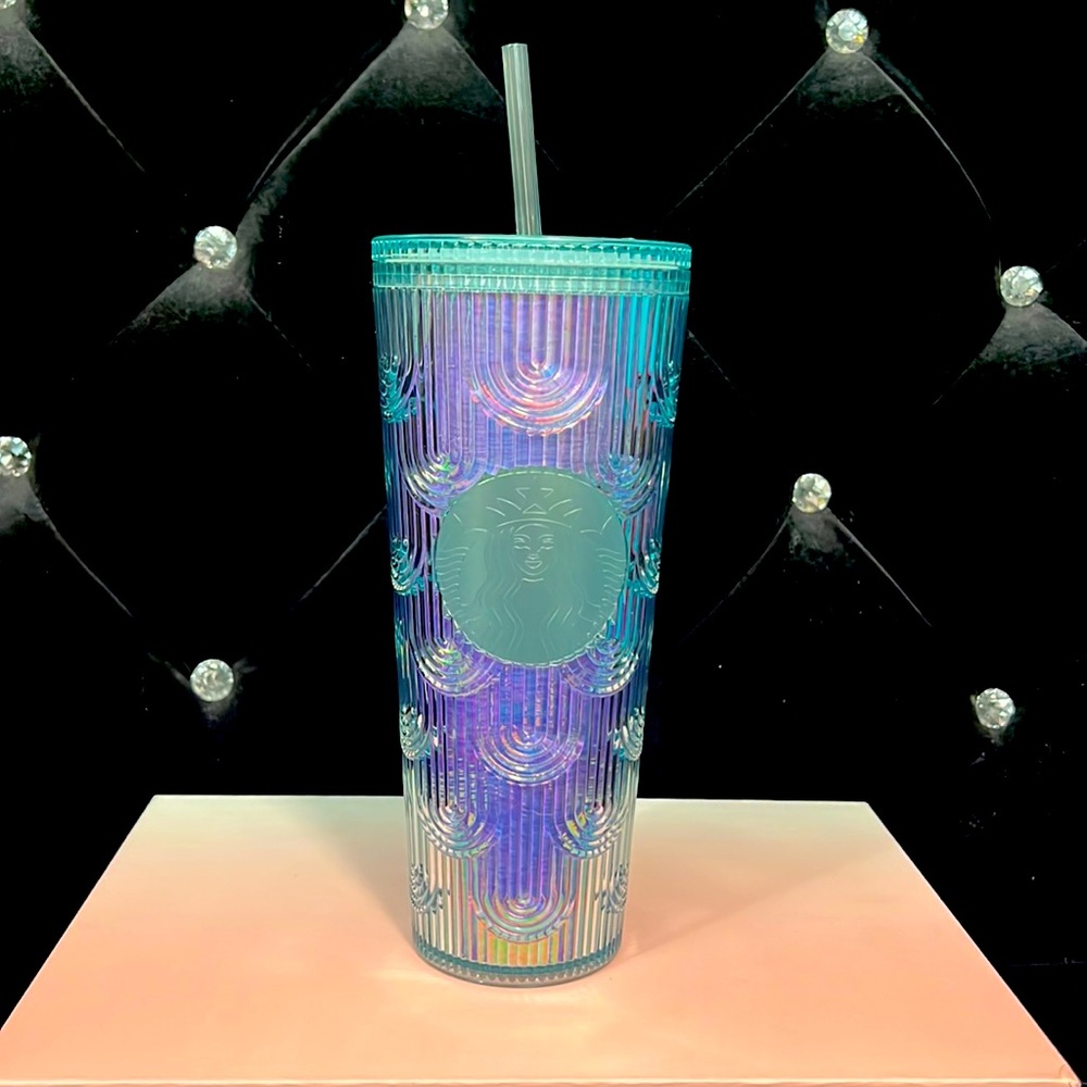 NEW Starbucks 2022 Iridescent Mermaid Scales 24oz Venti Cold Cup Tumbler.